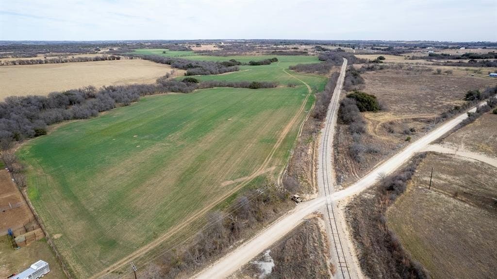 103.3 acres in Comanche County - photo 4