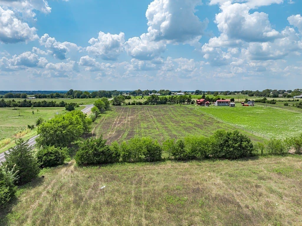 5 acres in Fayette County - photo 7