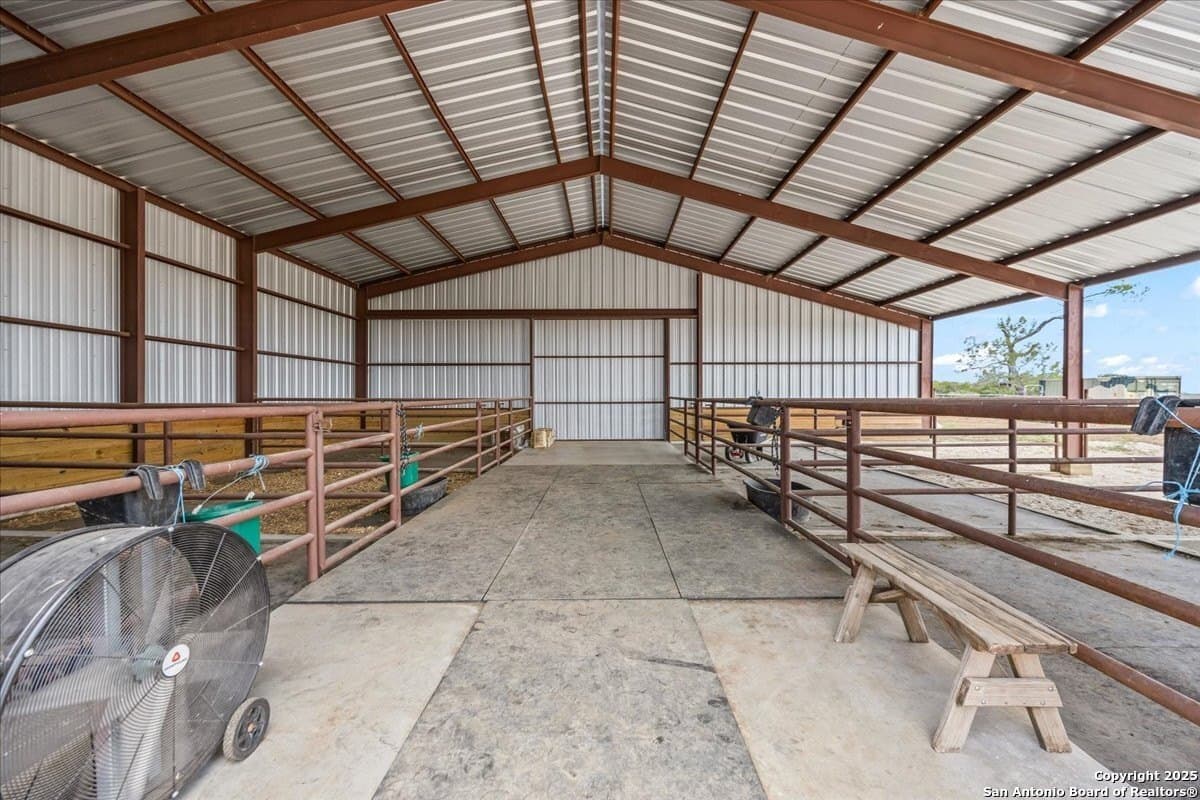 15.99 acres in Gonzales County - photo 35
