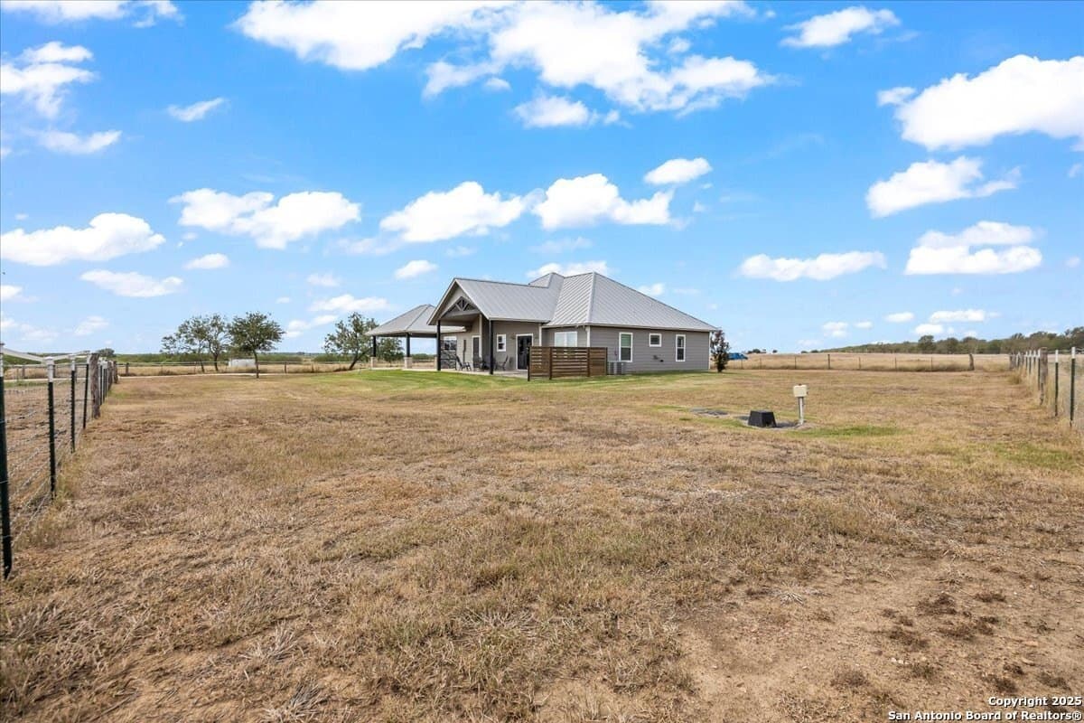 15.99 acres in Gonzales County - photo 31