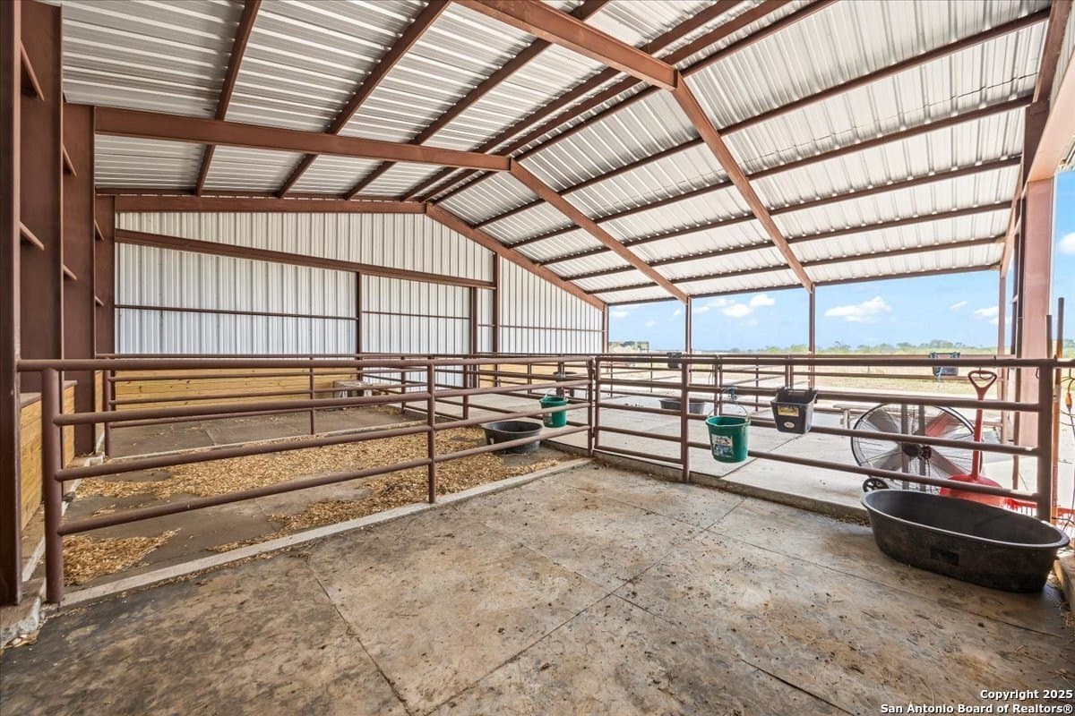15.99 acres in Gonzales County - photo 36
