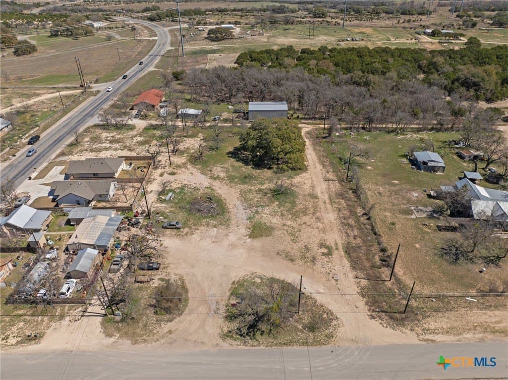 0.79 acres in Lampasas County - photo 4