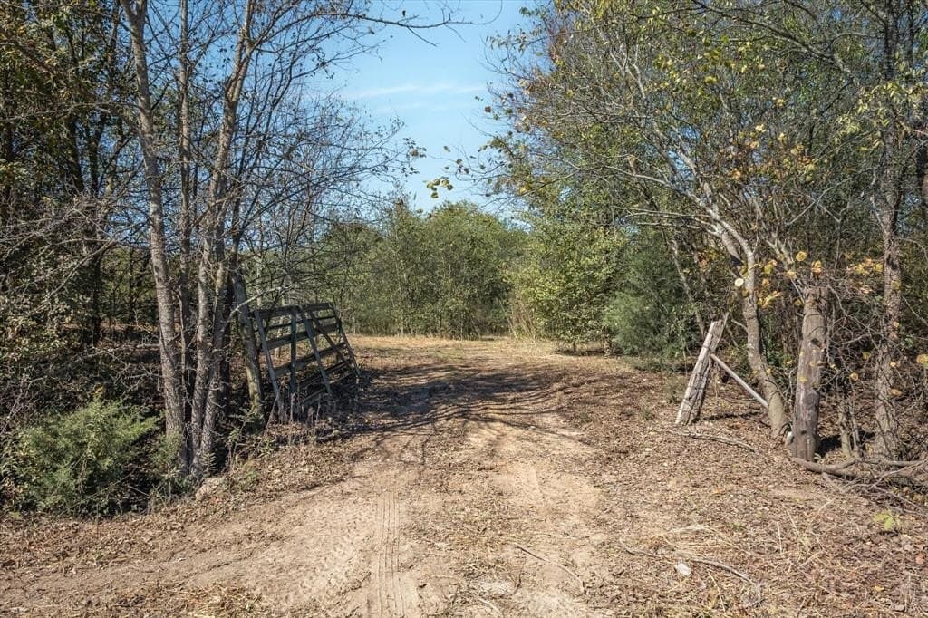 4.98 acres in Van Zandt County - photo 2