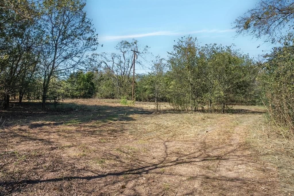 4.98 acres in Van Zandt County - photo 4