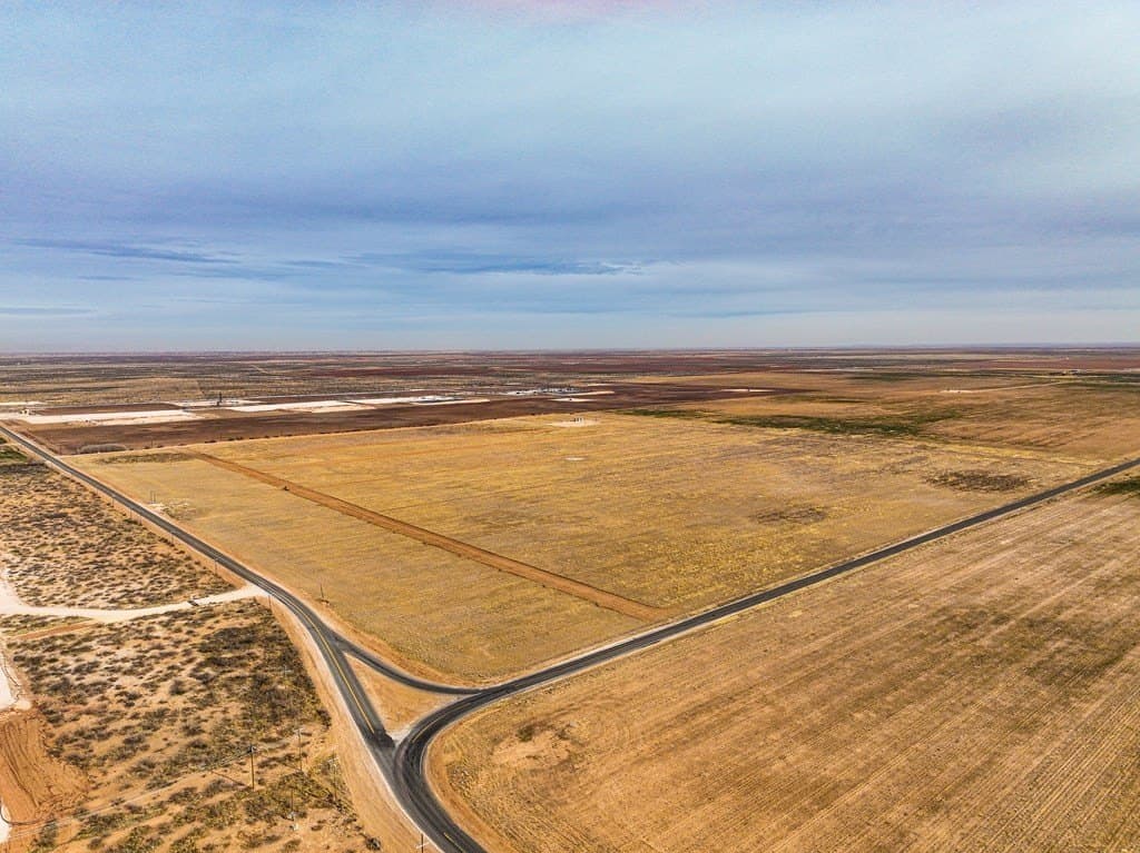 1 acres in Midland County - photo 3