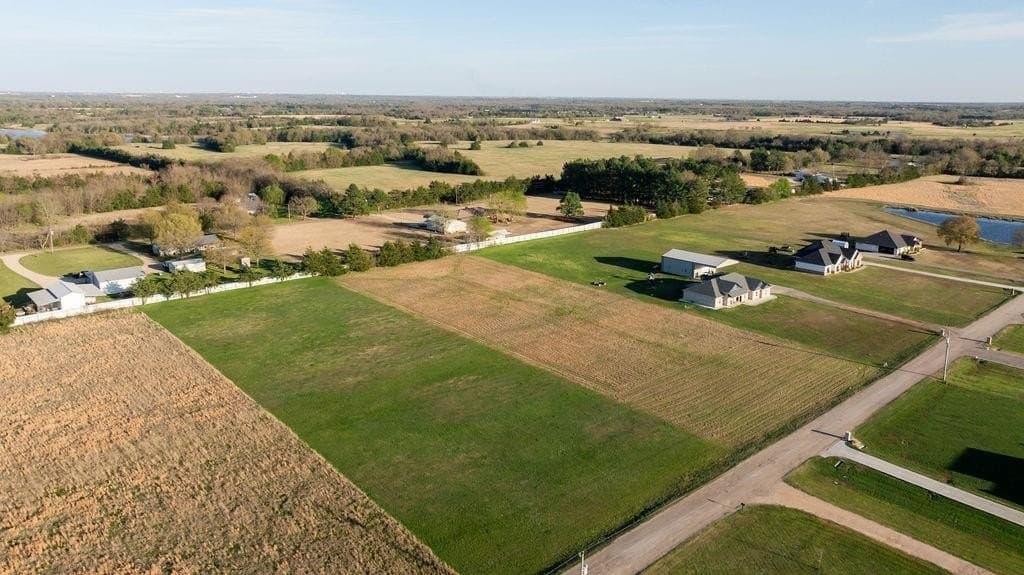 1.94 acres in Lamar County - photo 25