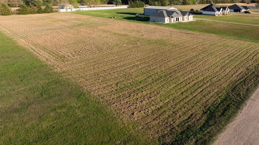 1.94 acres in Lamar County - photo 9