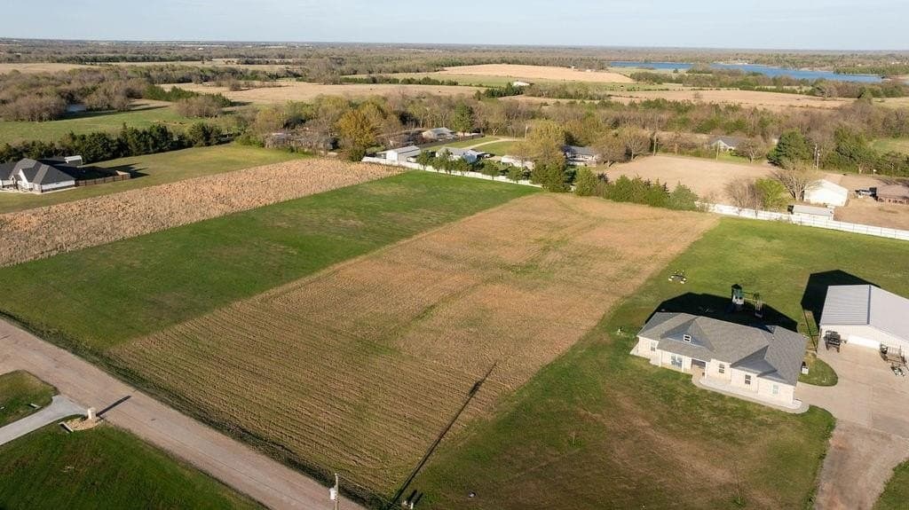 1.94 acres in Lamar County - photo 12