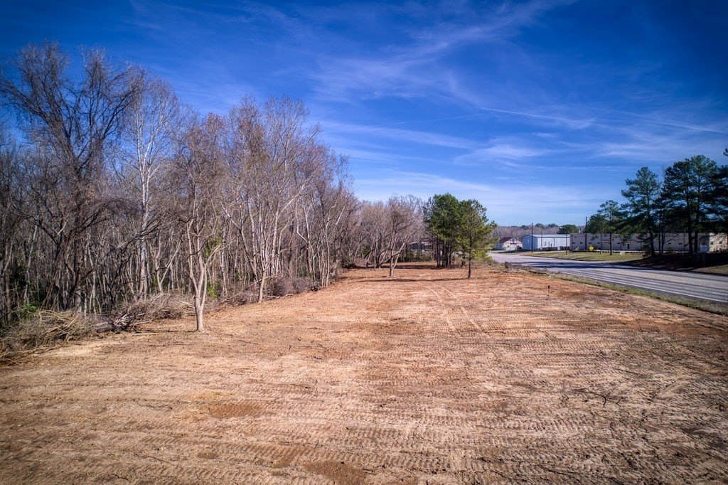 20.69 acres in ANDERSON County - photo 3