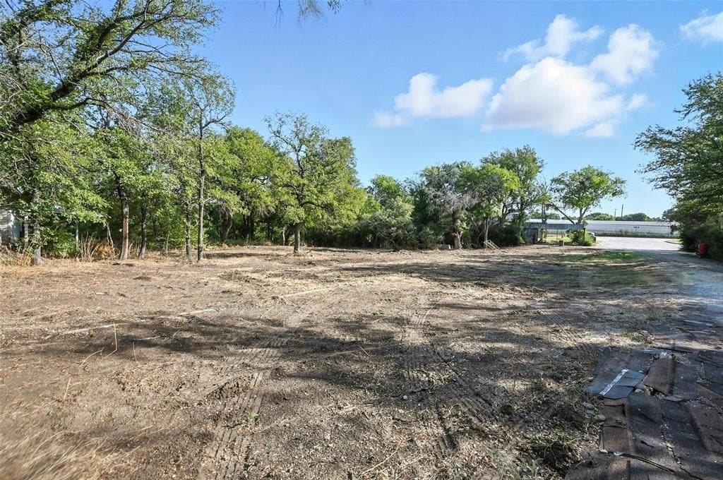 0.3 acres in Tarrant County - photo 12