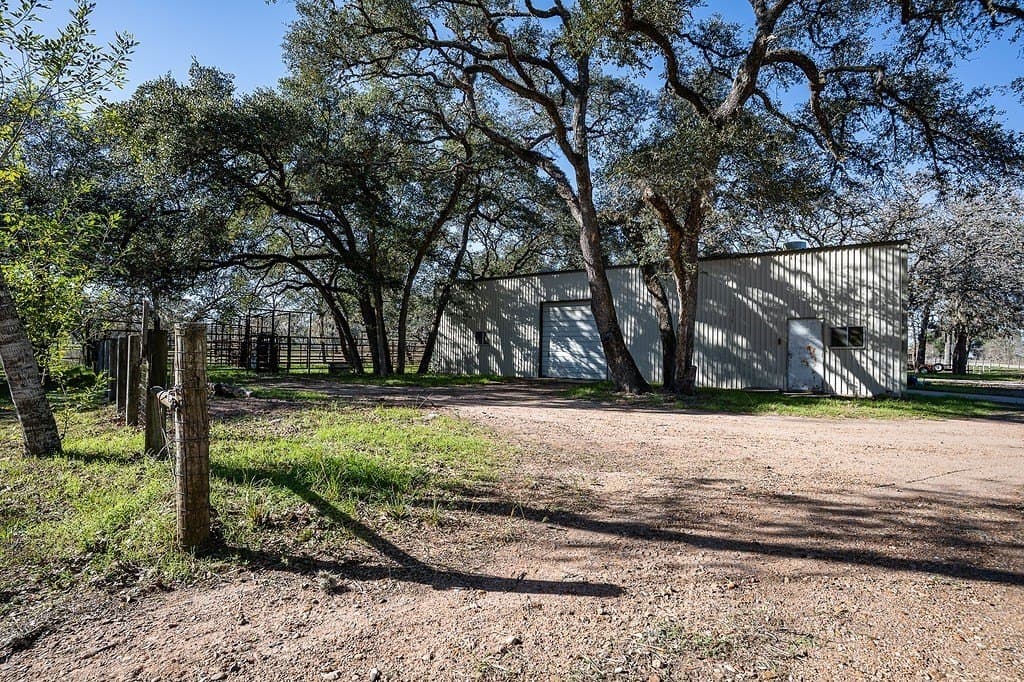 115.09 acres in Lavaca County - photo 24