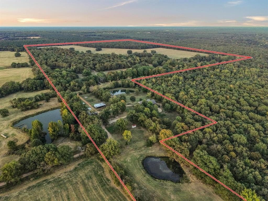 192.27 acres in Red River County - photo 25