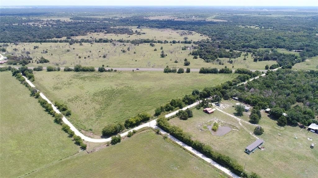 23.8 acres in Navarro County - photo 19
