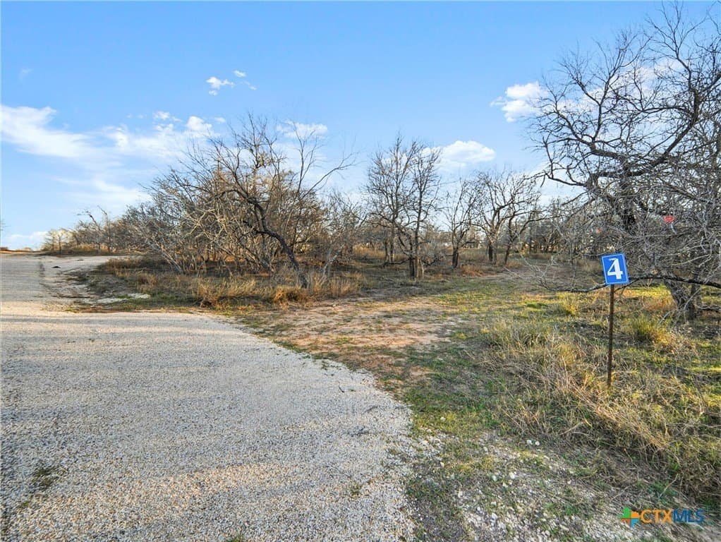 12.44 acres in Guadalupe County - photo 7