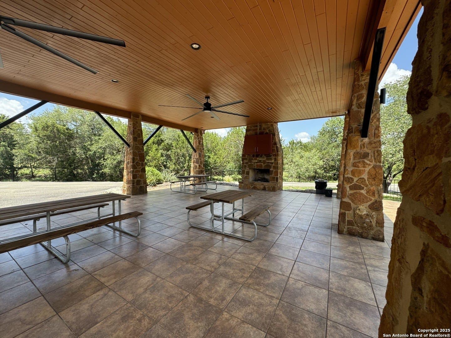 1.1 acres in Comal County - photo 3