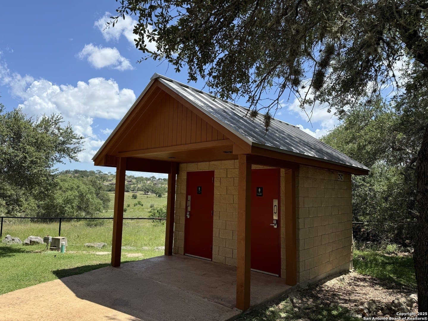 1.1 acres in Comal County - photo 5