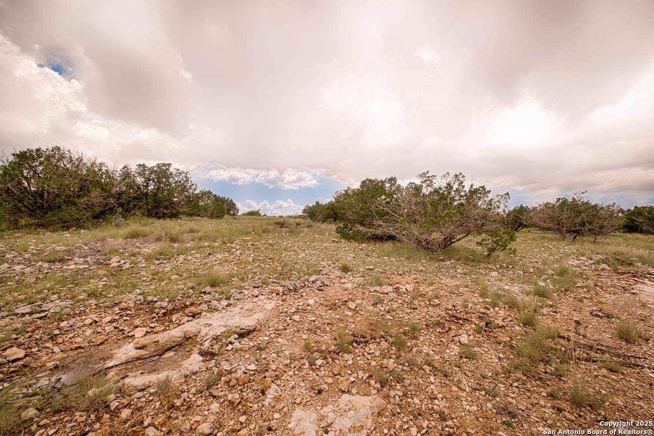 10.17 acres in Kimble County - photo 3