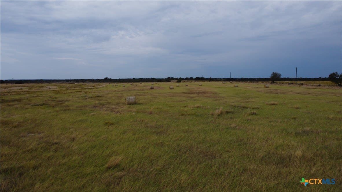 61.64 acres in San Saba County - photo 2