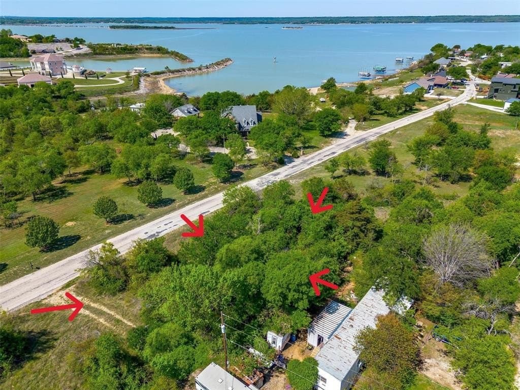 0.35 acres in Wise County - photo 10