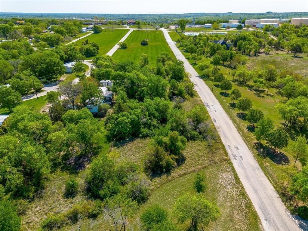 0.35 acres in Wise County - photo 7
