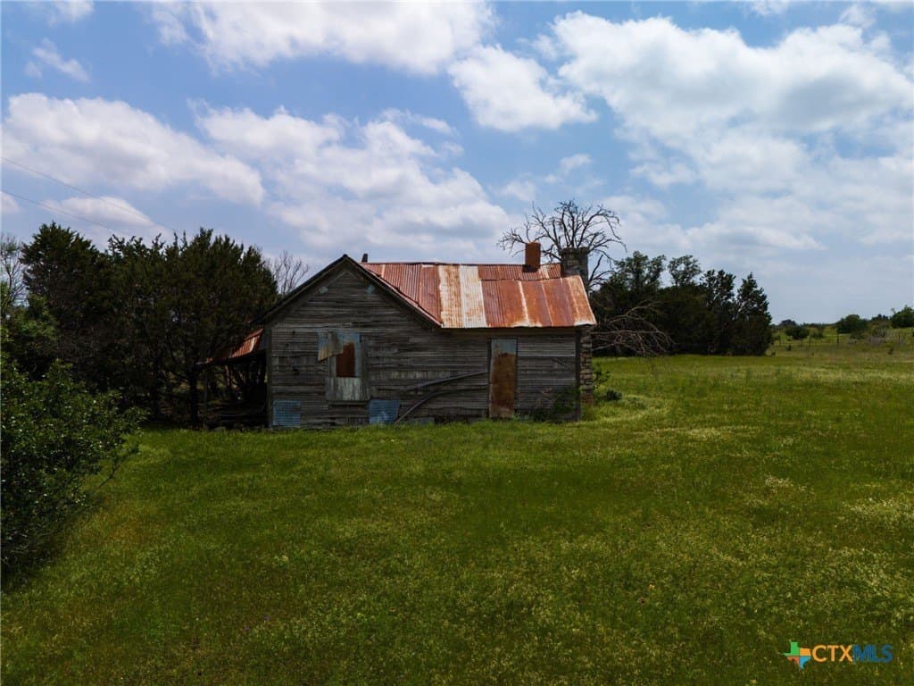 20.4 acres in Lampasas County - photo 21