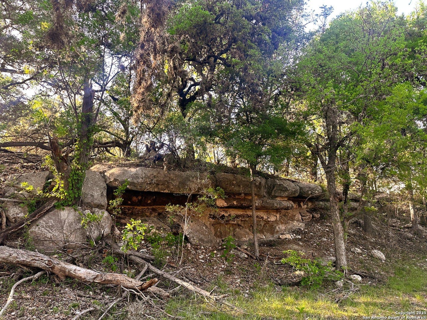 0.24 acres in Bandera County - photo 3