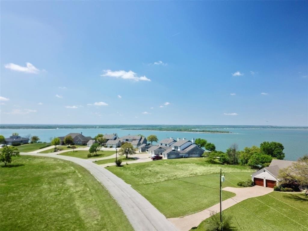0.47 acres in Hill County - photo 15