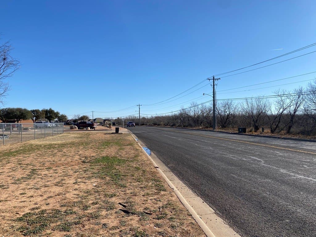4.99 acres in Tom Green County - photo 2