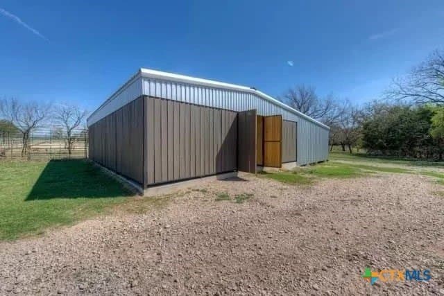 367 acres in Burnet County - photo 44