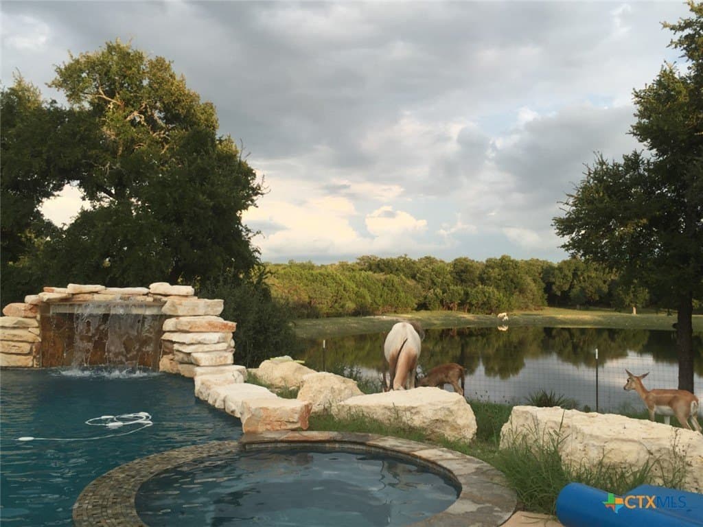 367 acres in Burnet County - photo 5