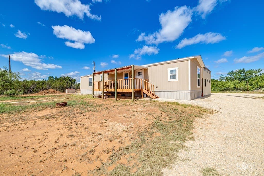 50.75 acres in Coke County - photo 4