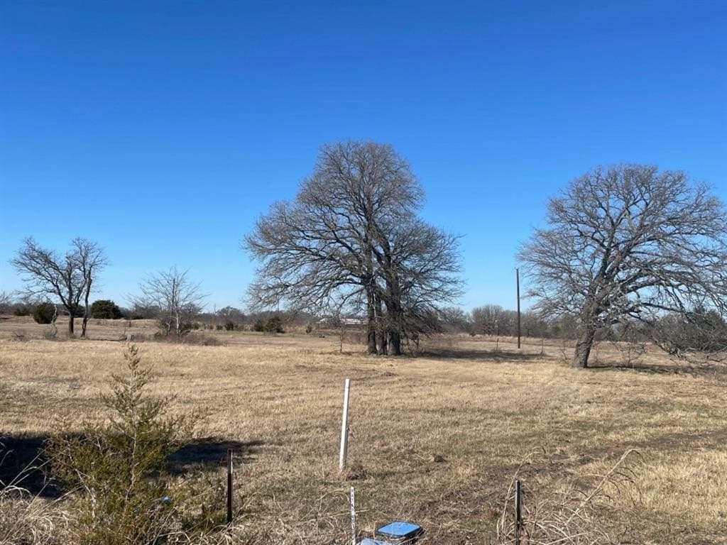 1.37 acres in Kaufman County - photo 2