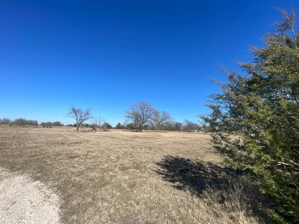 1.37 acres in Kaufman County - photo 5