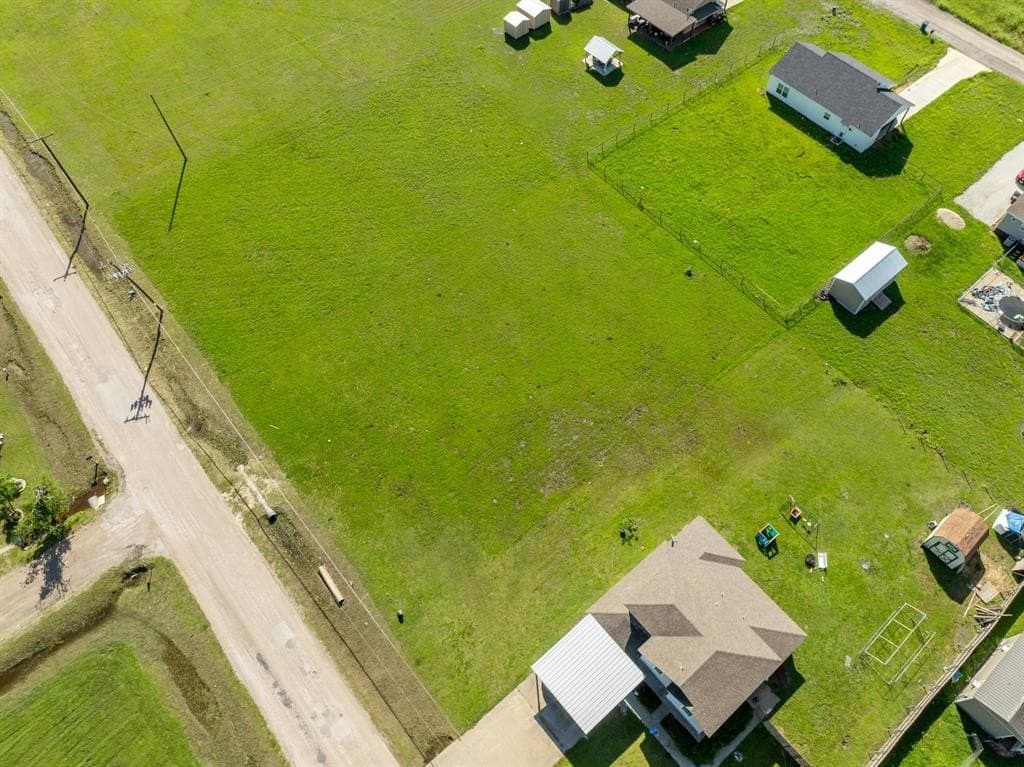 0.3 acres in Hill County - photo 7