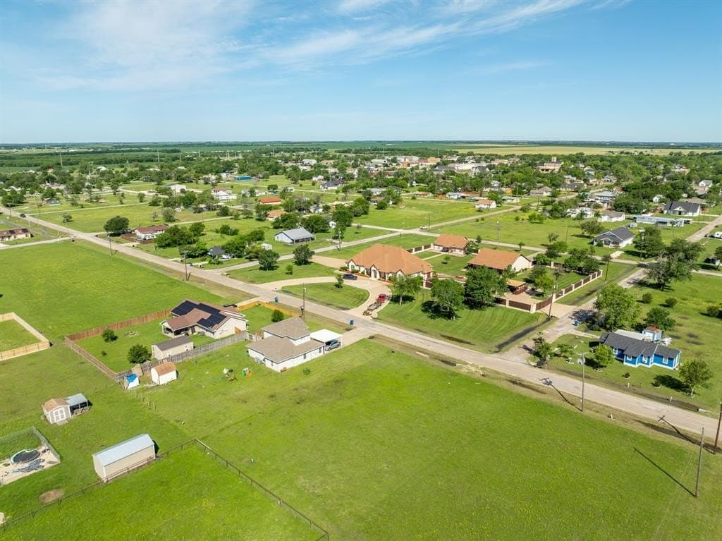 0.3 acres in Hill County - photo 11