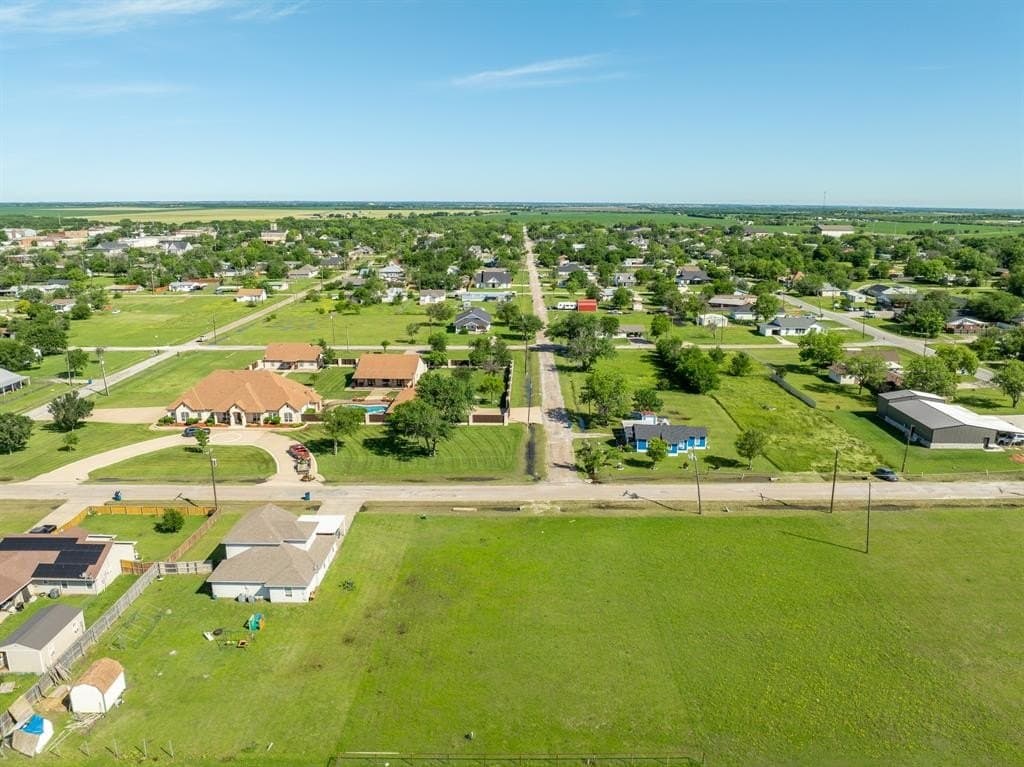 0.3 acres in Hill County - photo 10