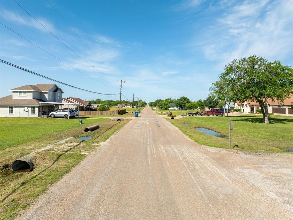 0.3 acres in Hill County - photo 2