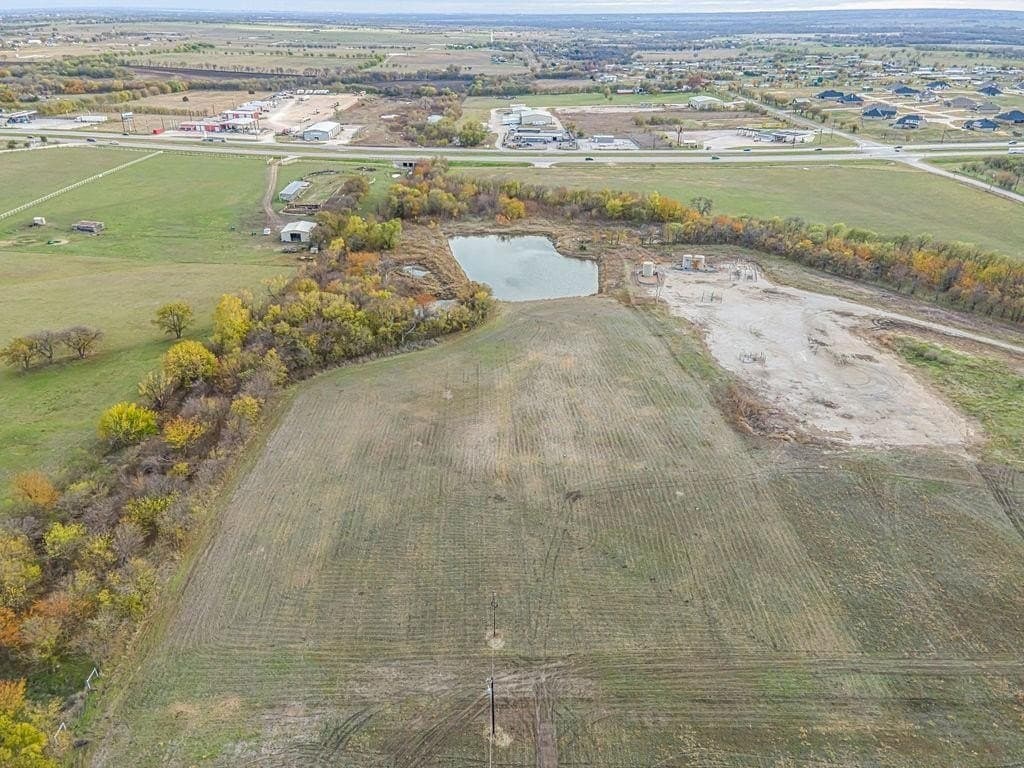 18.95 acres in Denton County - photo 3