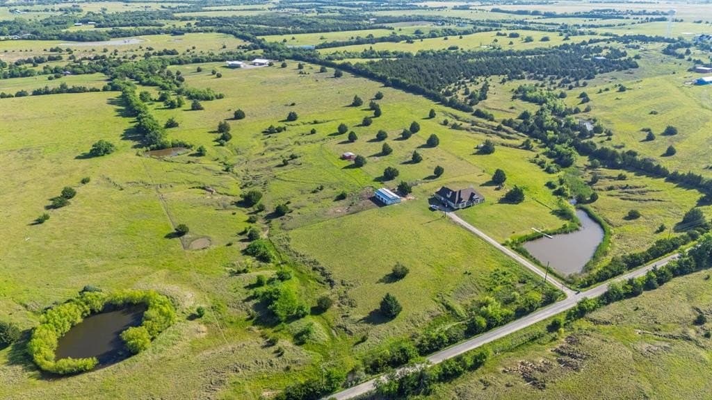 13.8 acres in Hunt County - photo 4