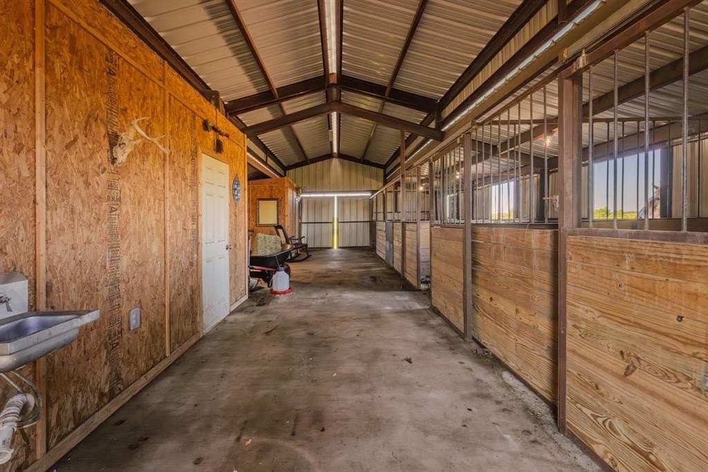 13.8 acres in Hunt County - photo 32