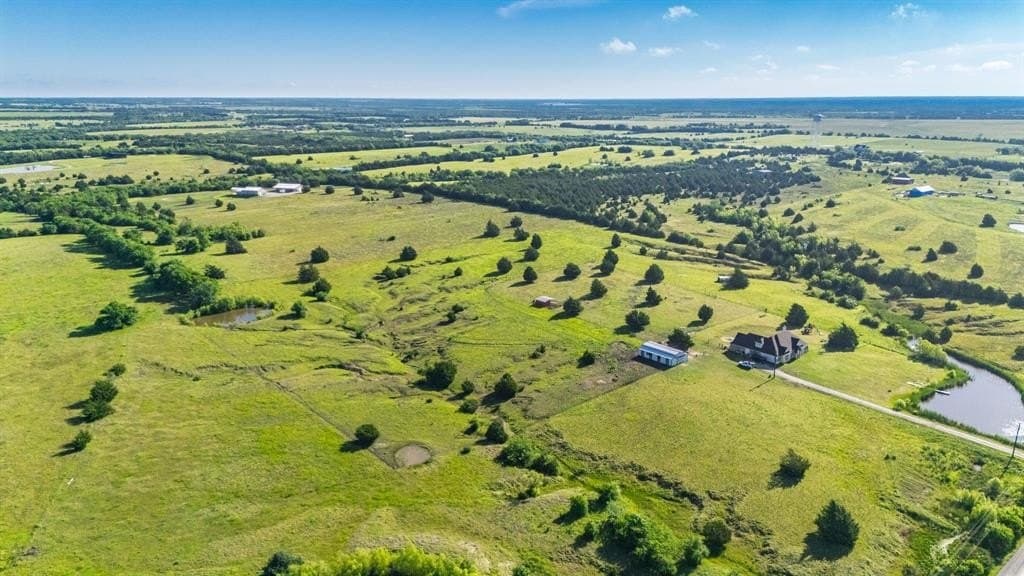 13.8 acres in Hunt County - photo 5