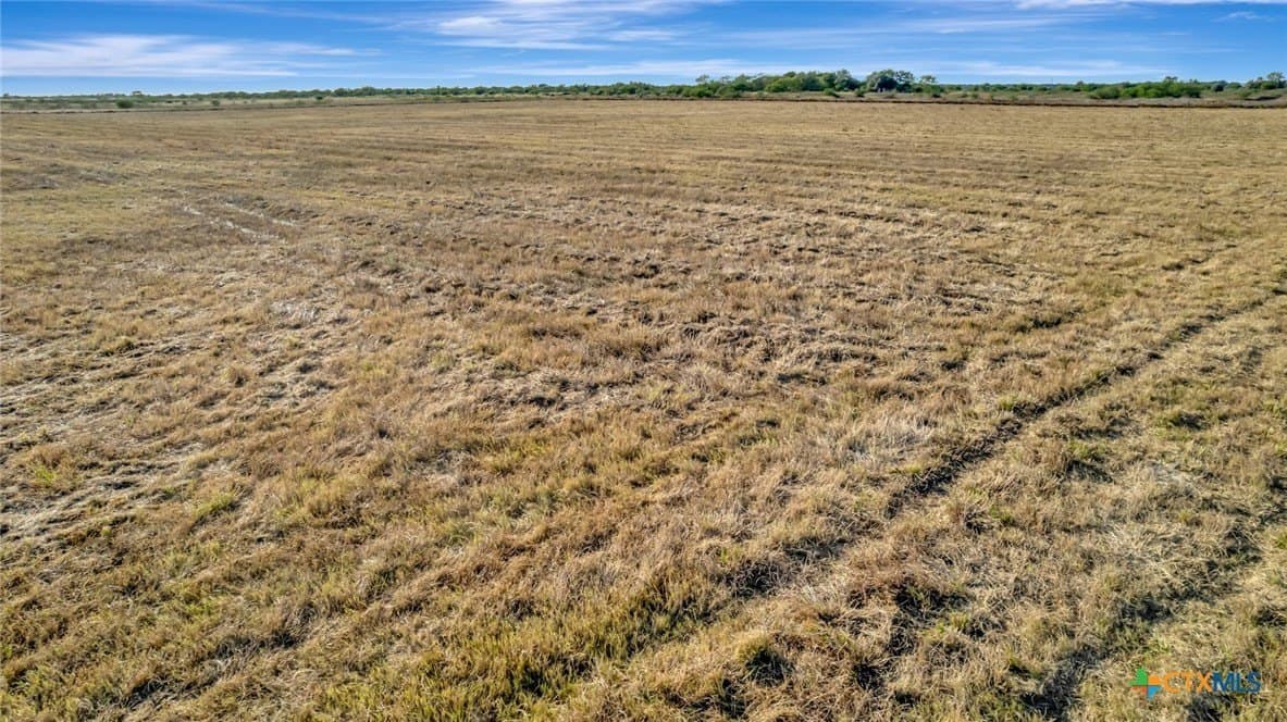 10.32 acres in Victoria County - photo 2