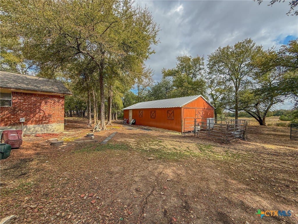 10 acres in Williamson County - photo 13