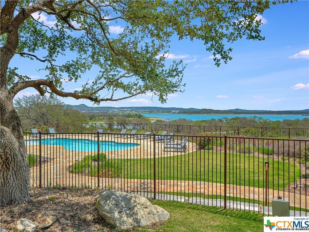 1.23 acres in Comal County - photo 19