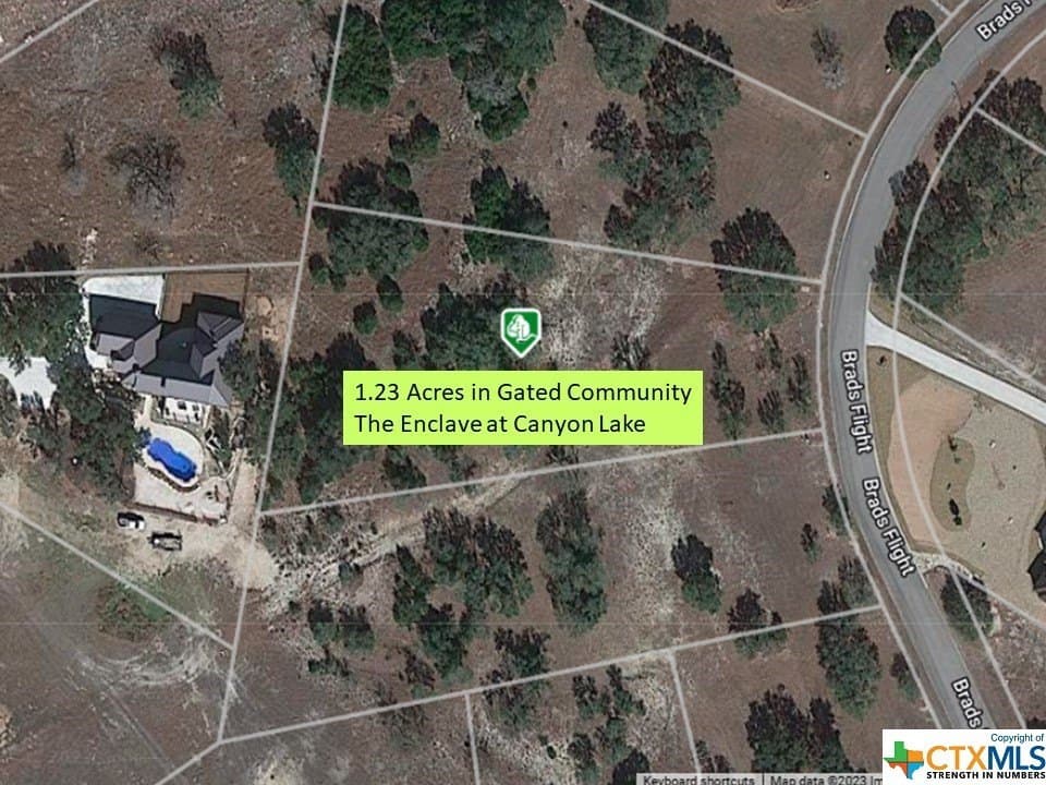 1.23 acres in Comal County - photo 7