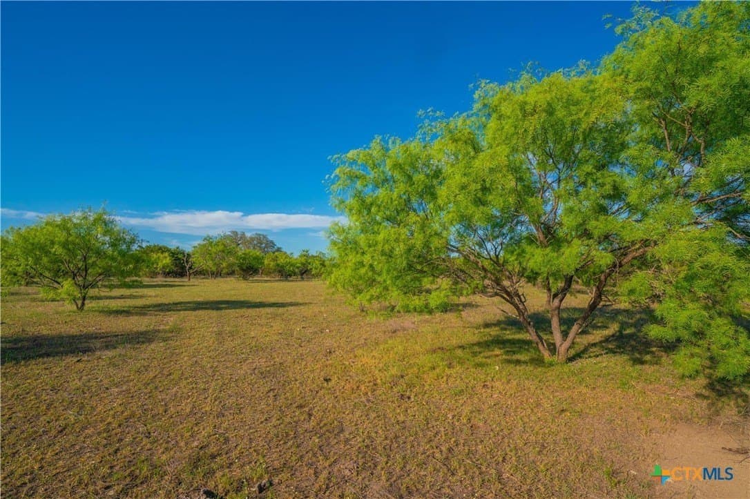 665 acres in Lampasas County - photo 35