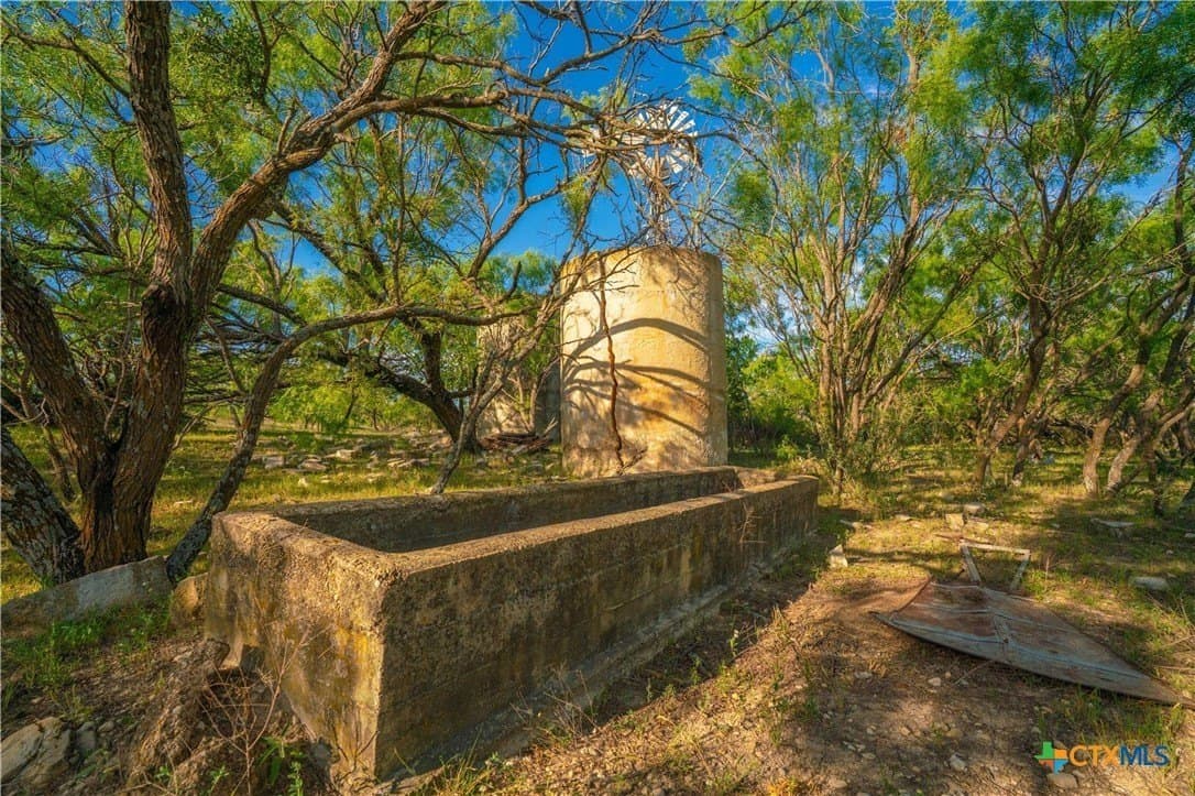 665 acres in Lampasas County - photo 30