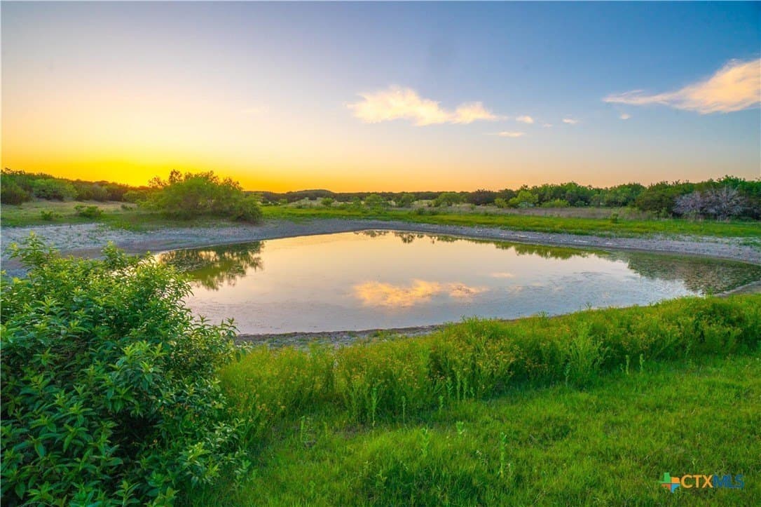 665 acres in Lampasas County - photo 4