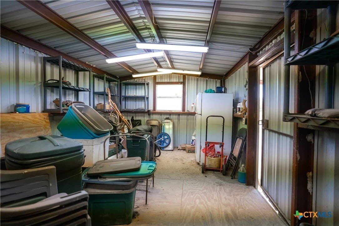 665 acres in Lampasas County - photo 16
