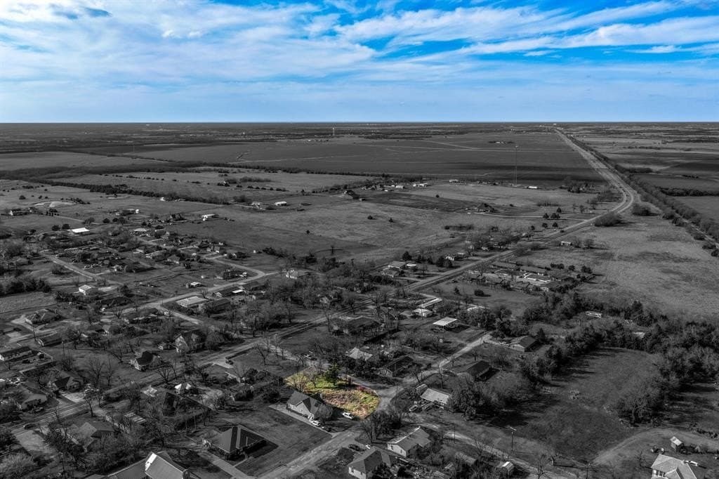 0.18 acres in Hunt County - photo 16